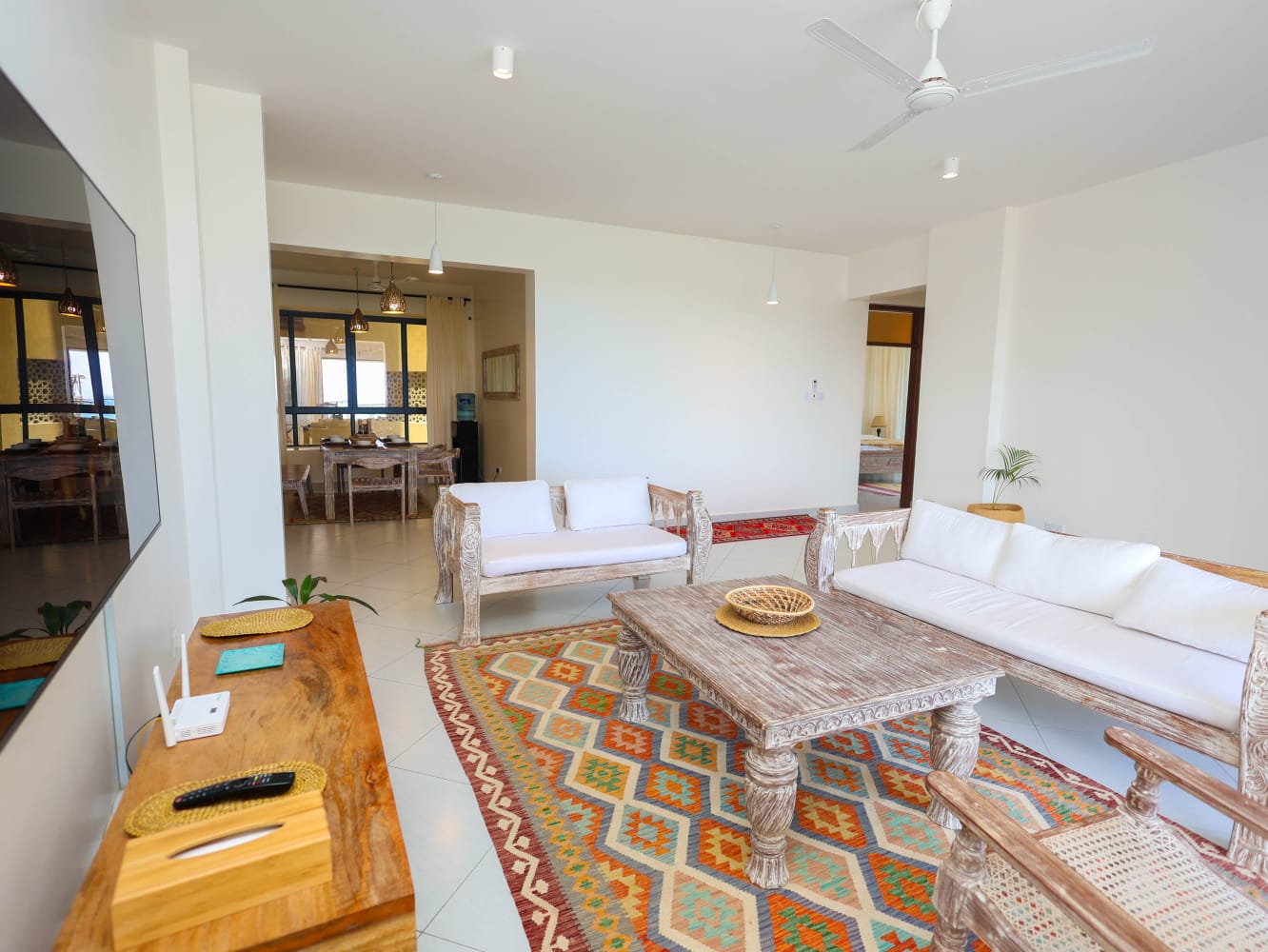Nyali apartment exterior and pool